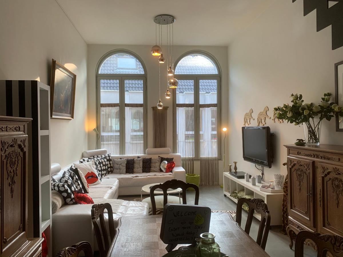 Ferienwohnung Wellness Loft With Sauna, Jacuzzi, Roof Terrace & Amazing View Antwerpen Exterior foto
