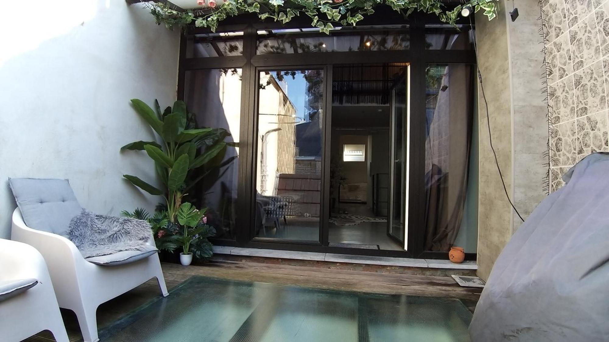 Ferienwohnung Wellness Loft With Sauna, Jacuzzi, Roof Terrace & Amazing View Antwerpen Exterior foto
