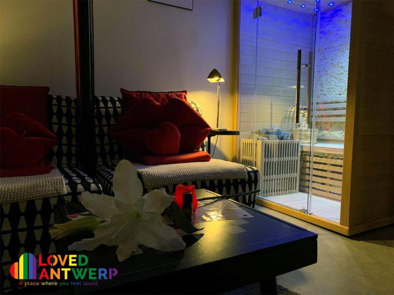 Ferienwohnung Wellness Loft With Sauna, Jacuzzi, Roof Terrace & Amazing View Antwerpen Exterior foto
