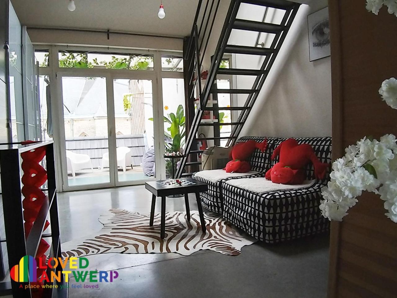Ferienwohnung Wellness Loft With Sauna, Jacuzzi, Roof Terrace & Amazing View Antwerpen Exterior foto
